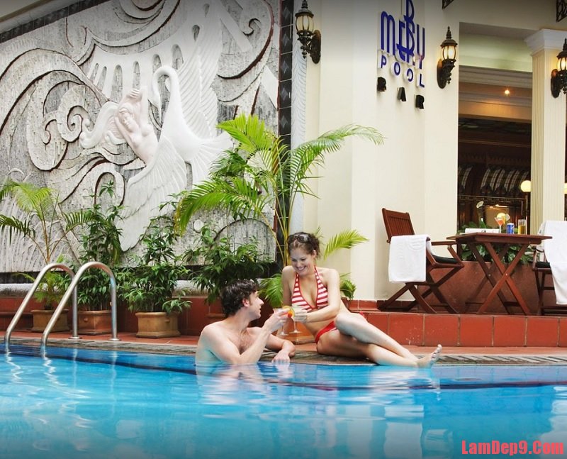 Review khách sạn tốt nhất ở Sài Gòn. Khách sạn Majestic Sài Gòn